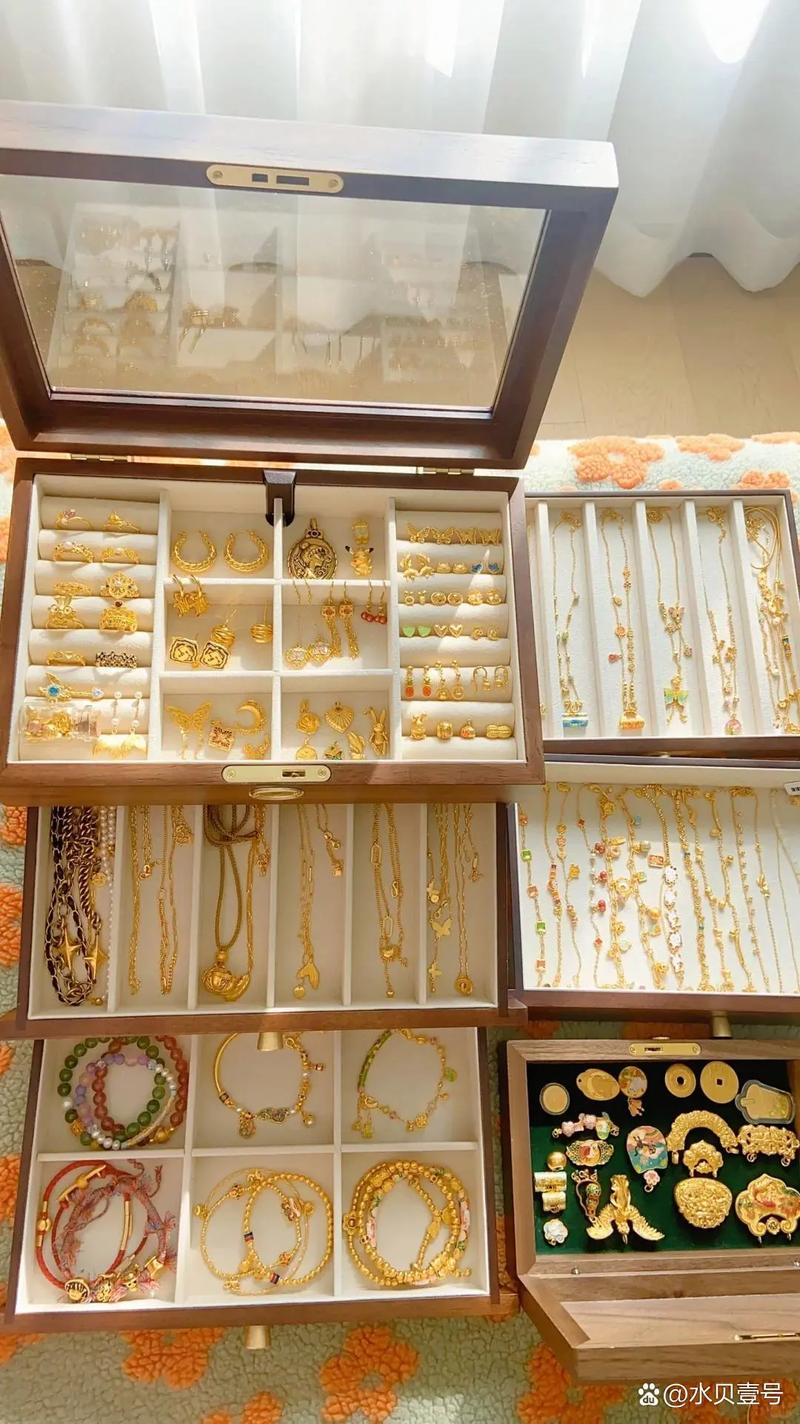 黄金可以不戴，但一定要有——你的首饰盒里还缺一件金牛物语
